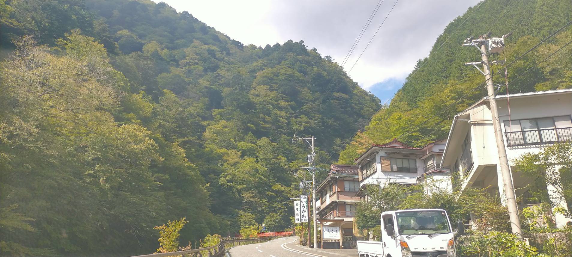 【2024年10月2日現在】梅ヶ島温泉郷の紅葉状況